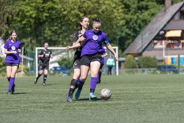 Bild 139 - wBJ SV Henstedt Ulzburg - TuS Rotenhof : Ergebnis: 12:0